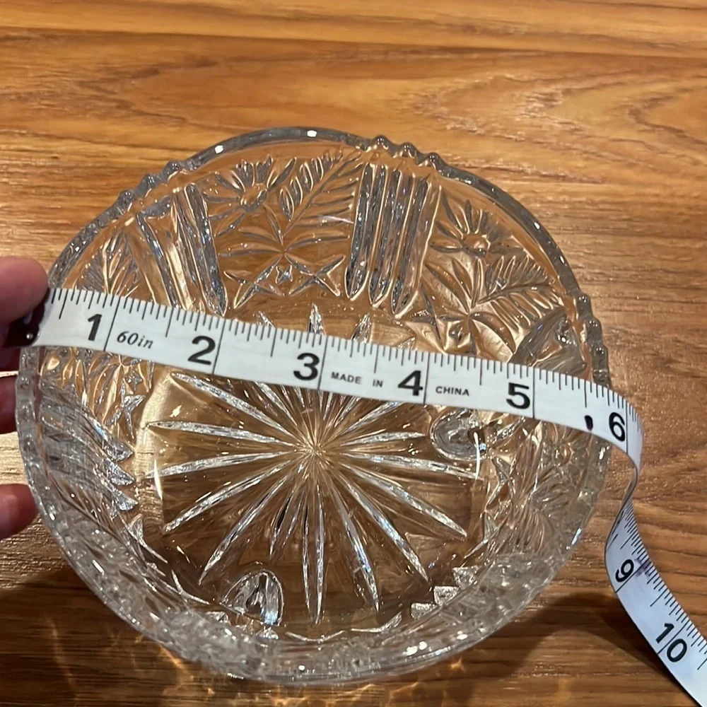 Pinwheel 3-Toed Footed Bowl
